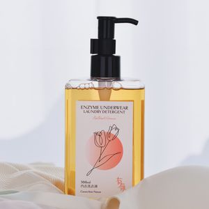 Factory Hot Sale High Quality Underwear Liquid Laundry Detergent Natural Plant Low Foam Enzyme Detergent for Personal Intimate Clothing Gentle Rinse No Residue