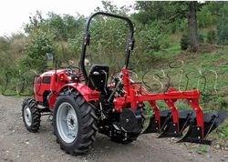 Share Plough for 4 Wheel Tractor