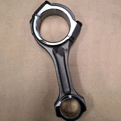 Original Genuine for Sinotruk HOWO 161500030009 Truck Spare Parts Engine Parts Con Rod Connecting Rod Assembly