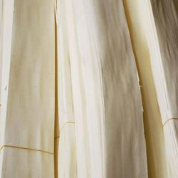 Customized Thick Natural Paulownia Wood Veneer