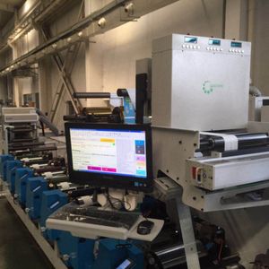 Reliable High Speed Digital UV Inkjet Printing Machine for Drug Regulatory Codes