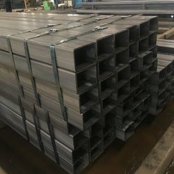 Weight Ms Square Steel Pipes Hollow Section Pipes 20X20 25X25 30X30 40X40