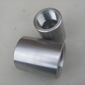 High-Pressure Forged Joint Pipe Fittings NPT Thread Female Half Full Coupling 316