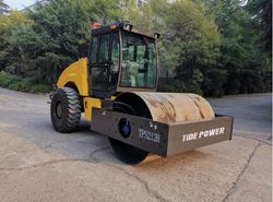 High Quality 12 Ton Road Roller Compacteur Withamerica Engine Double Traction