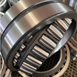 Spherical Roller Bearing 24026 24034 24052ccw33/C3 Used for Metallurgical Industry Machinery