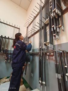 China Molybdenum Disilicide Mosi2 Heating Element Rod for Resistance Furnace, Silicon Molybdenum Rod U Type Lab Low Price Mosi2 Electric Heater Heating Element