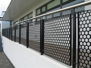 Perforated Metal Mesh with Custom Patterns for Outdoor Fence