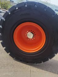 High Load OTR Solid Tyre 17.5-25 20.5-25 23.5-25 26.5-25 29.5-25 for Loader Front Crane Gantry Crane