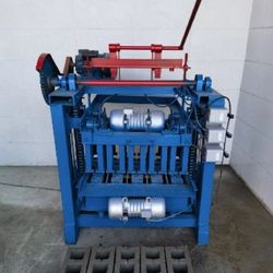 Small Multi-Functional 4-35 Brick-Making Machine
