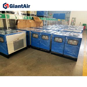 Giantair Refrigerated Freezing High Temperature Air Compressor Dryer (3.8m3/min)