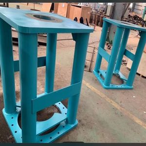 Heavy-Duty Four-Column Press Frame with Rigorous Quality Testing