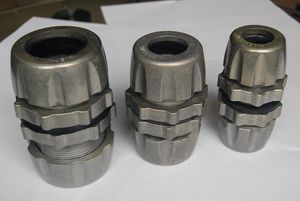 Single or Double-Headed Bulkhead Connector for Bagfilter Wall Connection