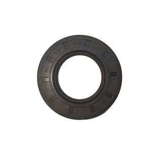 Tc 35*62*7 NBR FKM Oil Seal Tg4 Oil Seal Automobile Tractor Oil Seal