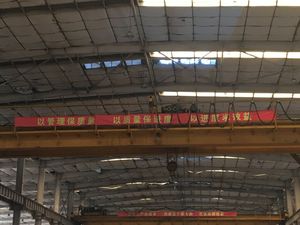 Electric Double Girder Qd Overhead Crane with Winch