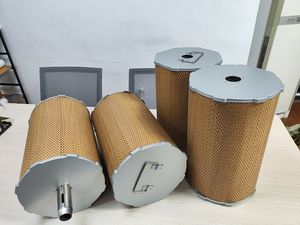 Factory Price High Quality Fuel Oil Filter We021222