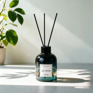 Eco Friendly Reed Diffuser Set Home Fragrance Oil for SPA Relaxing Room Air Freshener Wholesale 50ml/100ml/100ml/150ml/200ml/500ml Custom Scent Reed Diffuser
