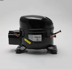 Adw51t6 AC220V R134A Refrigerator Compressor