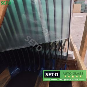 Auto Glass Laminated Front Glass for to Yota / Ni Ssan / Au Di