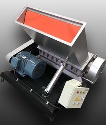 Single Shaft Shredder Plastic Sheet Plastic Board Recycling Machine