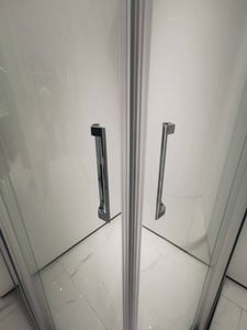 Tempered Glass Sliding Door Fashion Simple Shower Enclosure