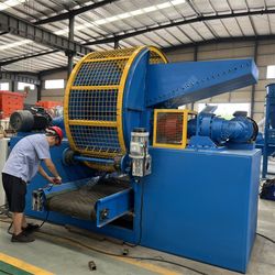 Semi-Automatic Waste Tyre Recycling Plant for Rubber Powder Production Machine