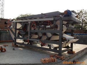 High Efficiency Sludge Dewatering Treatment Belt Filter Press
