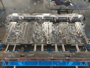 Reinforced Rib Firm Structure Engine Cylinder Head Mold for Big Workpieces