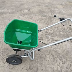 35L Plastic Garden Dry Lawn Dispenser Cart Hand Held Fertilizer Wheeled Spreader for Sale