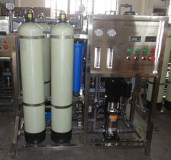 Water Desalination Plant Reverse Osmosis System (KYRO-250)