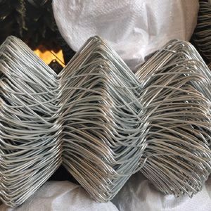 Cheap Wholesale Price OEM Chain Link Wire Mesh Fence Netting PVC Coated Chain Link Fence