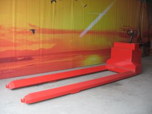 Electric Fork Type Carrier Vehicle