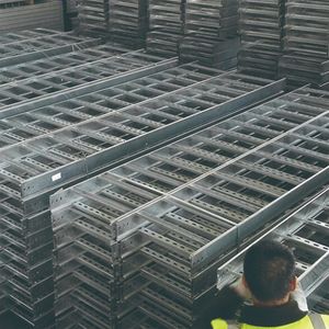 Factory Custom Perforated Cable Tray Hot-DIP Galvanized Cable Tray Ladder Tray
