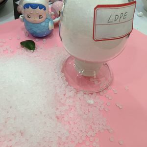 Medical Grade LDPE Film Grade Plastic Raw Material Virgin LDPE Granules
