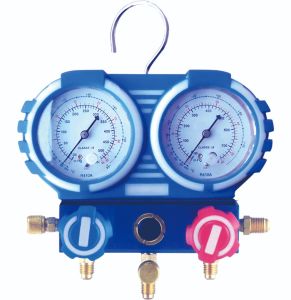 Double Valve Pressure Gauge OEM Design Refrigerant Use Manifold Set