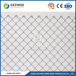 Gezhige Galvanized Chain Link Fence Manufacturing 25.0m Length PVC Coated Link Fence China 50mm Mesh Size Chain Link Fencing Mesh