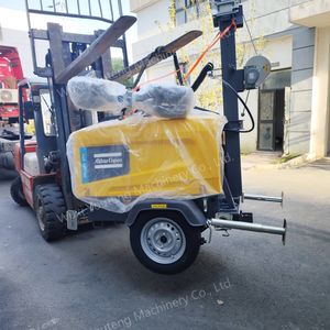 Atlas Copco Mobile LED Light Tower Hilight V5+ Neo White 4100K Neutral White 4X120W