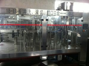 Water Bottle Filling Equipment Pure Water Filing Equipment Capping Filling