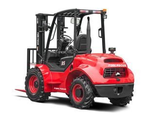 Rough Terrain Forklift Forkfocus 4WD 2.5t Rt Forklift for Construction Factory