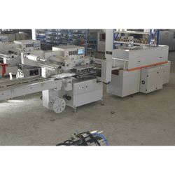 Fs-590 Flow Pack Carbon Steel High Speed Automatic Heat Shrink Wrapping Machine