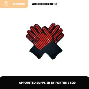 Durable Heat Protection Gloves for Industrial Oven Use
