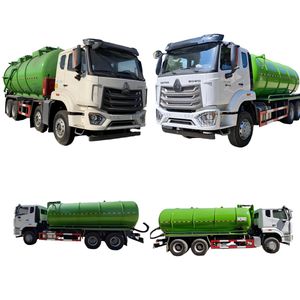 Sinotruck HOWO 18kl Sewer Cesspit Emptier Fecal Suction Truck Vacuum Tanker