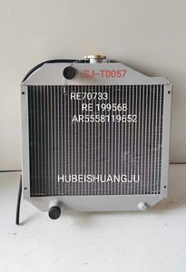 Manufacturer High Quality New Tractor Radiator for John Deere Tractor OEM 8re70733