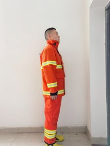 China Workwear Safety Wear Turnout Gear Safety Workwear Firefighter Fire Fighting Suit