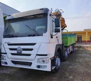 Sinotruk HOWO 8*4 Mounted Crane Truck