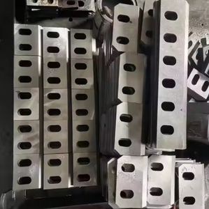 Customized High-Quality Long Rectangular Plastic Crusher Blades Plastic Recycling Tire Shredder Blade