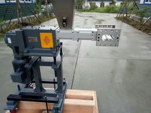 Hot Cwj Twin Screw Side Feeder for Plastic Powder Coating and Rubber Machine Made by Joiner