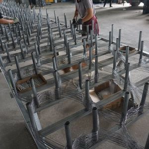 Wire Mesh Obstacle Tank Fence Wrapping Barrier Track Netting Inconspicuous Defense Pressure Treated Beast Wound Trap