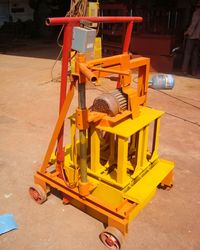 Concrete Manual Block Machine (QMR2-45) Egg Laying Brick Making Machinery