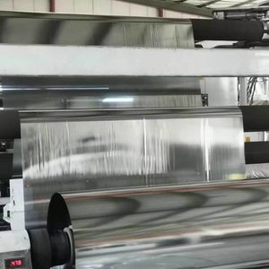 Factory 8mic Metallized Pet Film for Laminating Foam Material