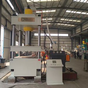 Reliable 200-Ton Hydraulic Press Workbench for Heavy Machinery